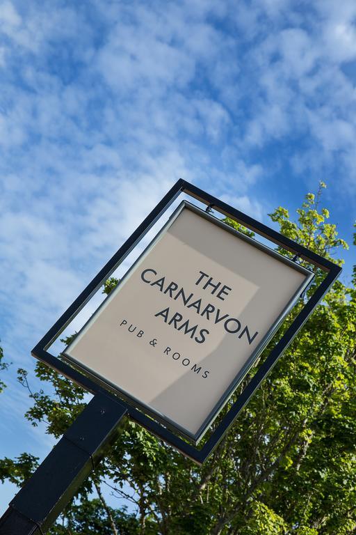 Готель The Carnarvon Arms Ньюбері Екстер'єр фото