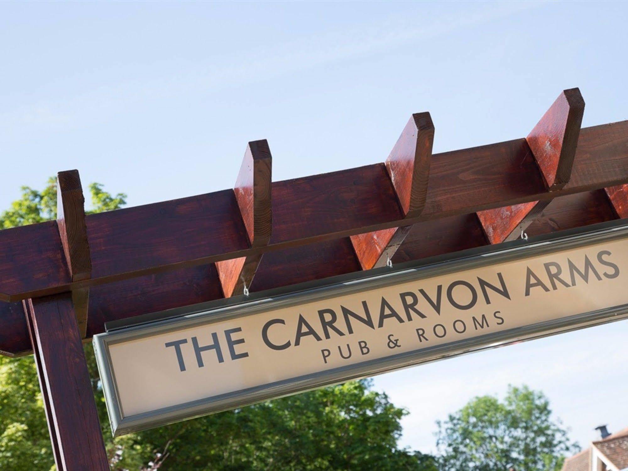 Готель The Carnarvon Arms Ньюбері Екстер'єр фото